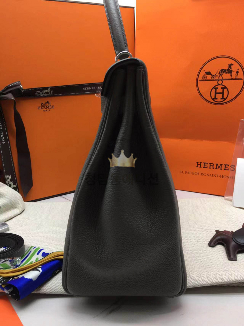 1f3e66a3129ab439ecf914e34ade5203_1761478319_9833.jpg 1f3e66a3129ab439ecf914e34ade5203_1761478319_9833.jpg