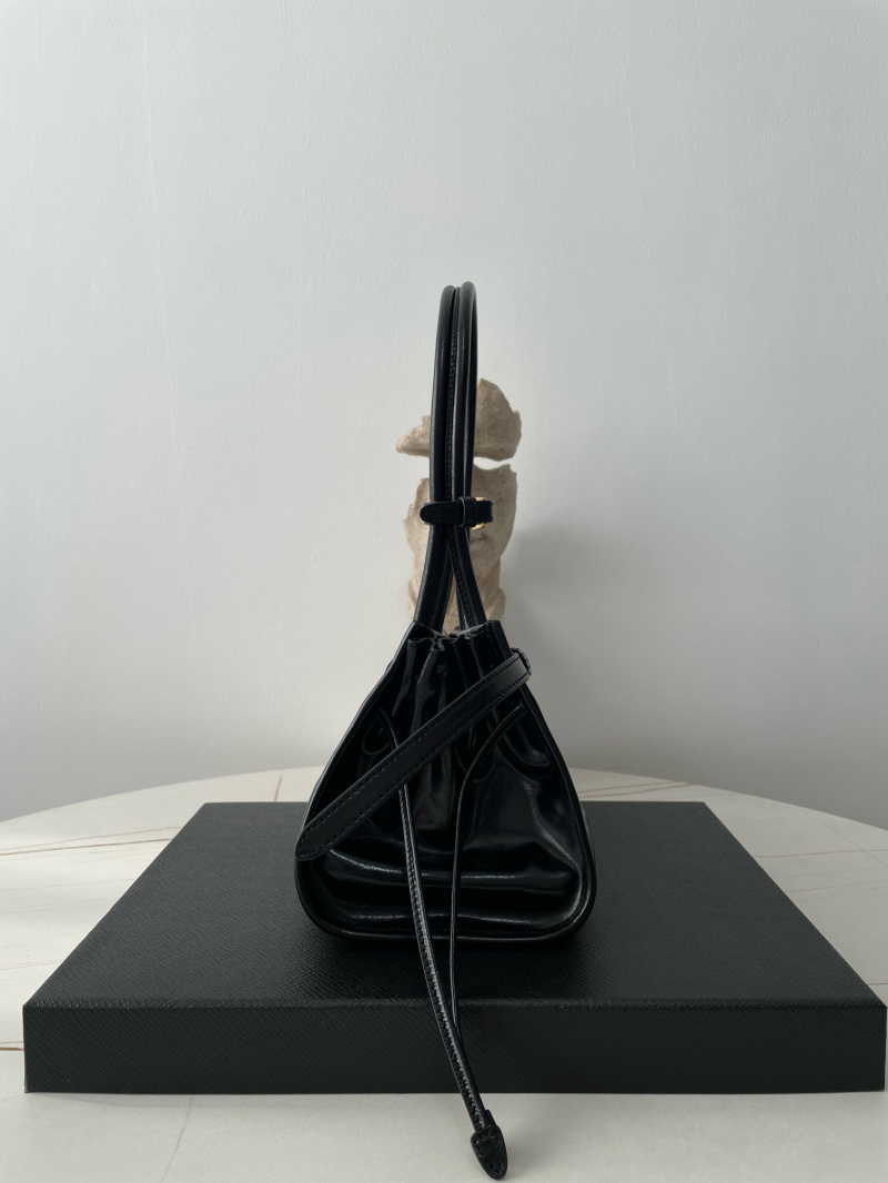 2ee949c45facac378fe577dc72c751be_1760927357_1117.jpg 2ee949c45facac378fe577dc72c751be_1760927357_1117.jpg