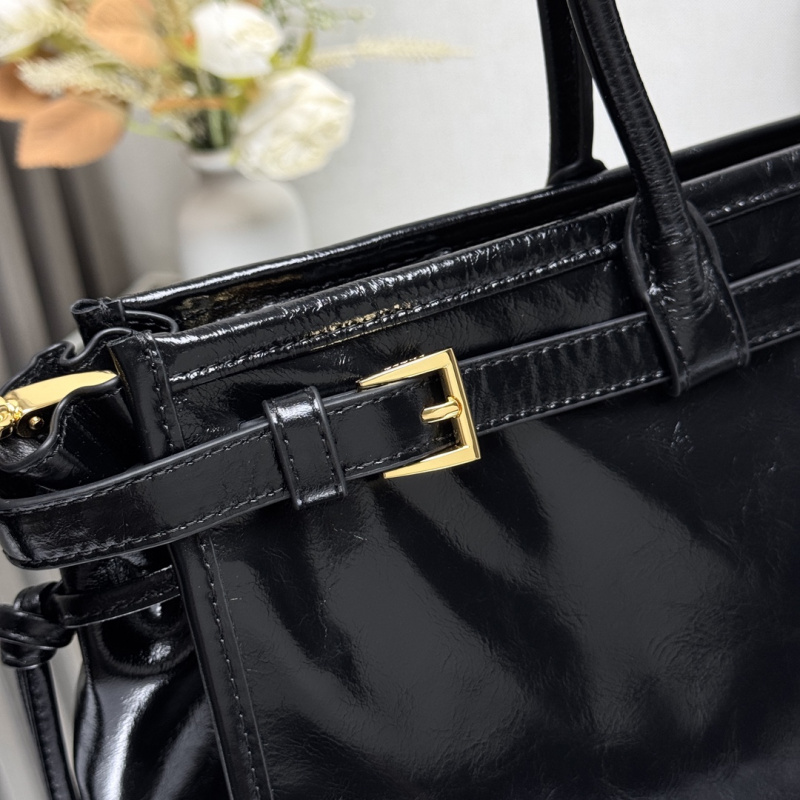 2ee949c45facac378fe577dc72c751be_1760930524_9207.jpg 2ee949c45facac378fe577dc72c751be_1760930524_9207.jpg