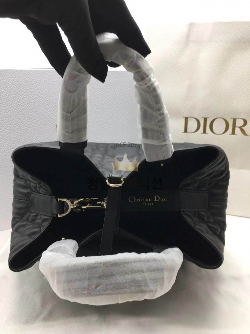 2ee949c45facac378fe577dc72c751be_1760952707_8817.jpg 2ee949c45facac378fe577dc72c751be_1760952707_8817.jpg