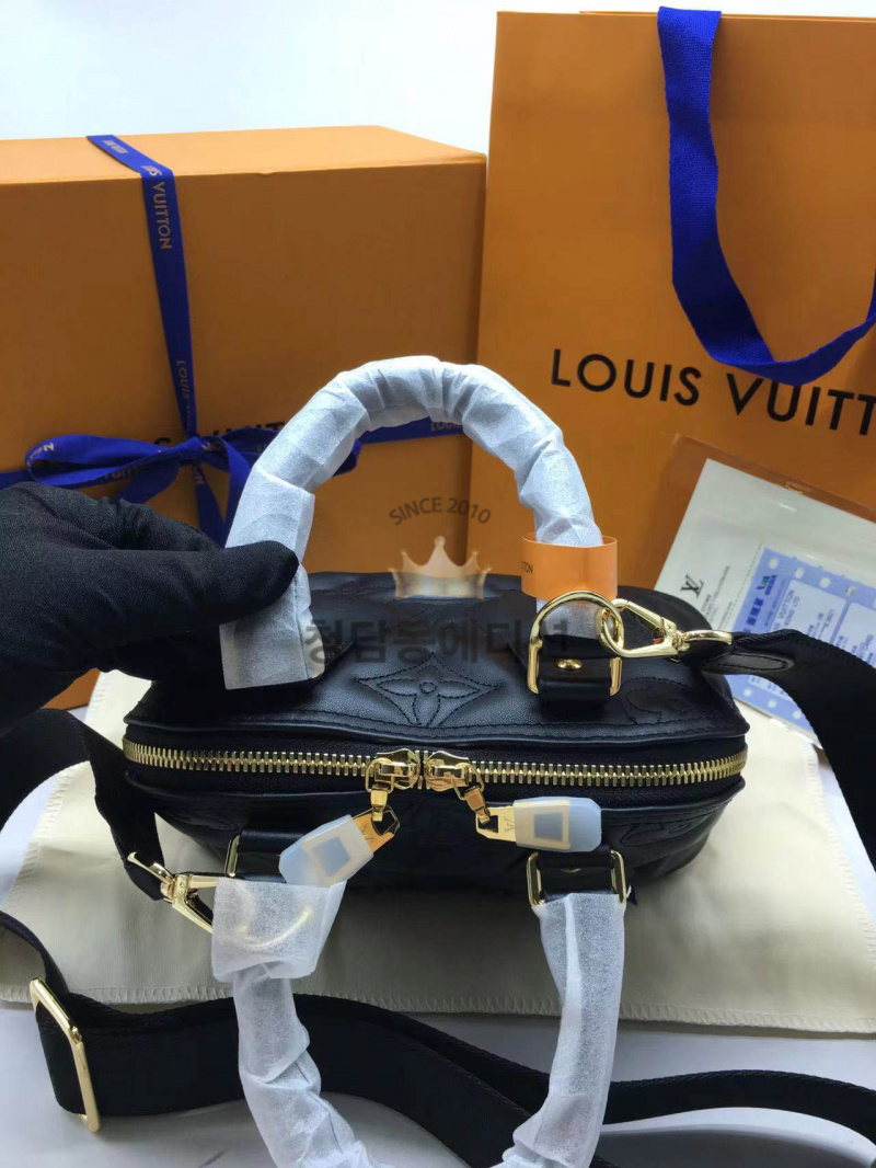 2ee949c45facac378fe577dc72c751be_1760953115_1897.jpg 2ee949c45facac378fe577dc72c751be_1760953115_1897.jpg