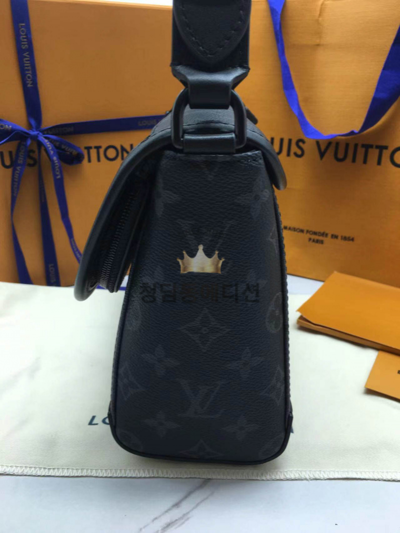 2ee949c45facac378fe577dc72c751be_1760953834_2714.jpg 2ee949c45facac378fe577dc72c751be_1760953834_2714.jpg