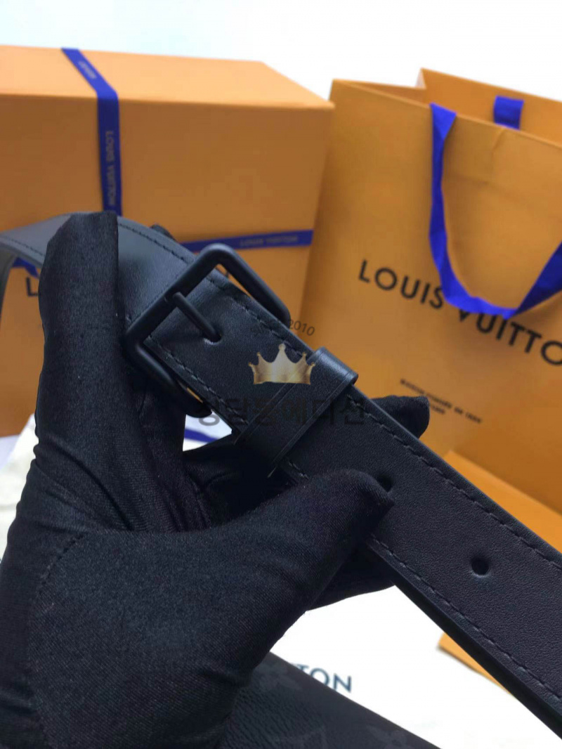 2ee949c45facac378fe577dc72c751be_1760953837_9924.jpg 2ee949c45facac378fe577dc72c751be_1760953837_9924.jpg