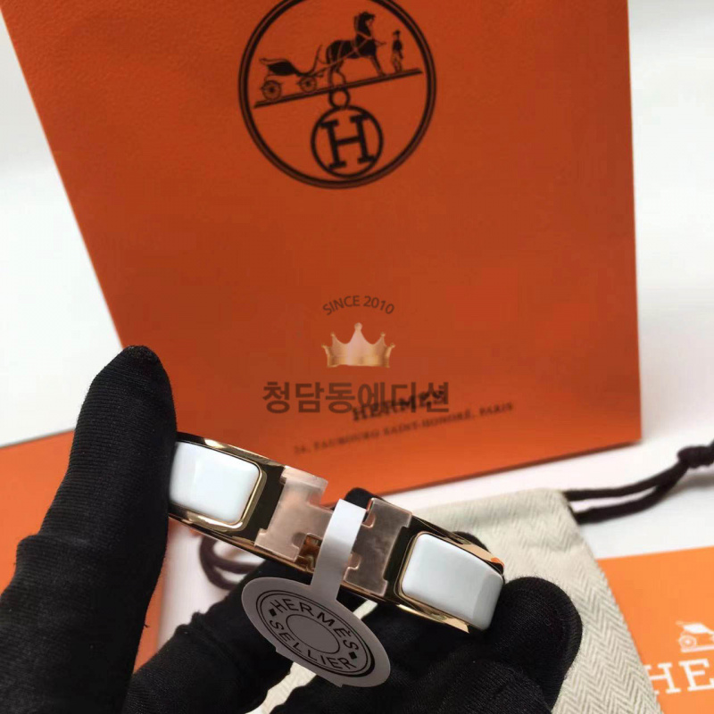 9ee39d33dc9e63f292626353c96d14dc_1761209818_7915.jpg 9ee39d33dc9e63f292626353c96d14dc_1761209818_7915.jpg