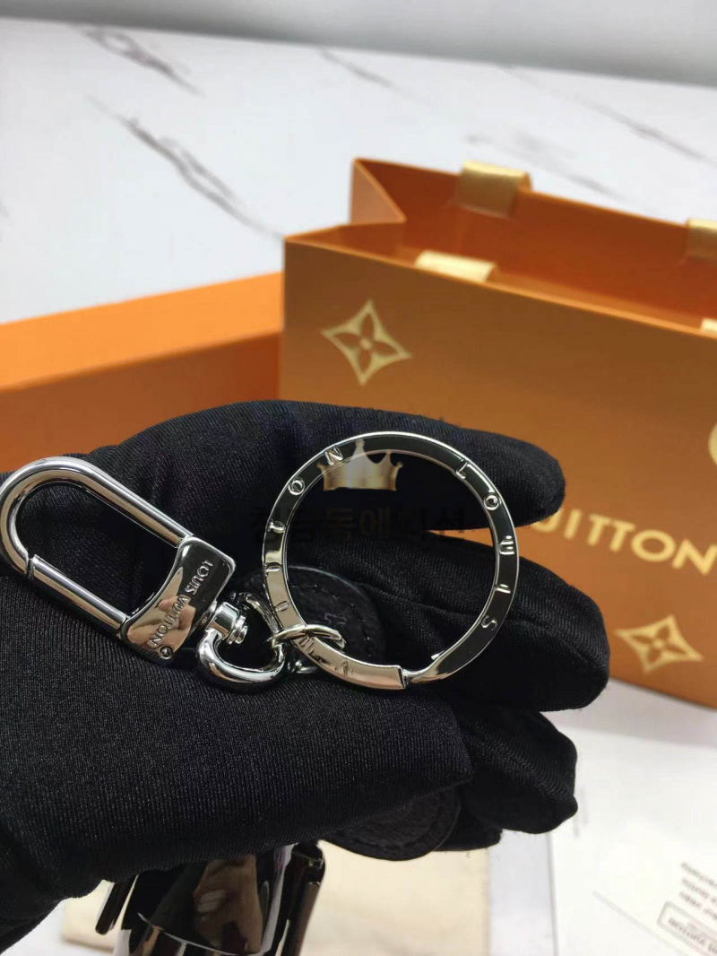 9ee39d33dc9e63f292626353c96d14dc_1761210399_8809.jpg 9ee39d33dc9e63f292626353c96d14dc_1761210399_8809.jpg