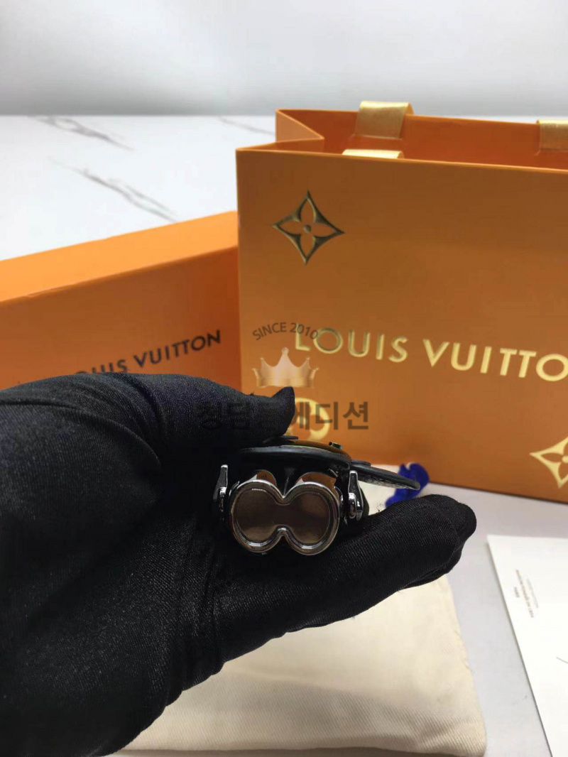 9ee39d33dc9e63f292626353c96d14dc_1761210400_4923.jpg 9ee39d33dc9e63f292626353c96d14dc_1761210400_4923.jpg