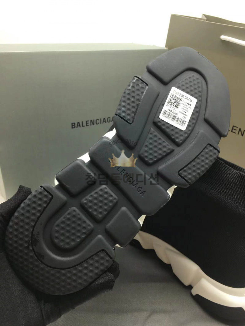 daa219c464bc521716776f3b86baef9a_1760682709_22.jpg daa219c464bc521716776f3b86baef9a_1760682709_22.jpg