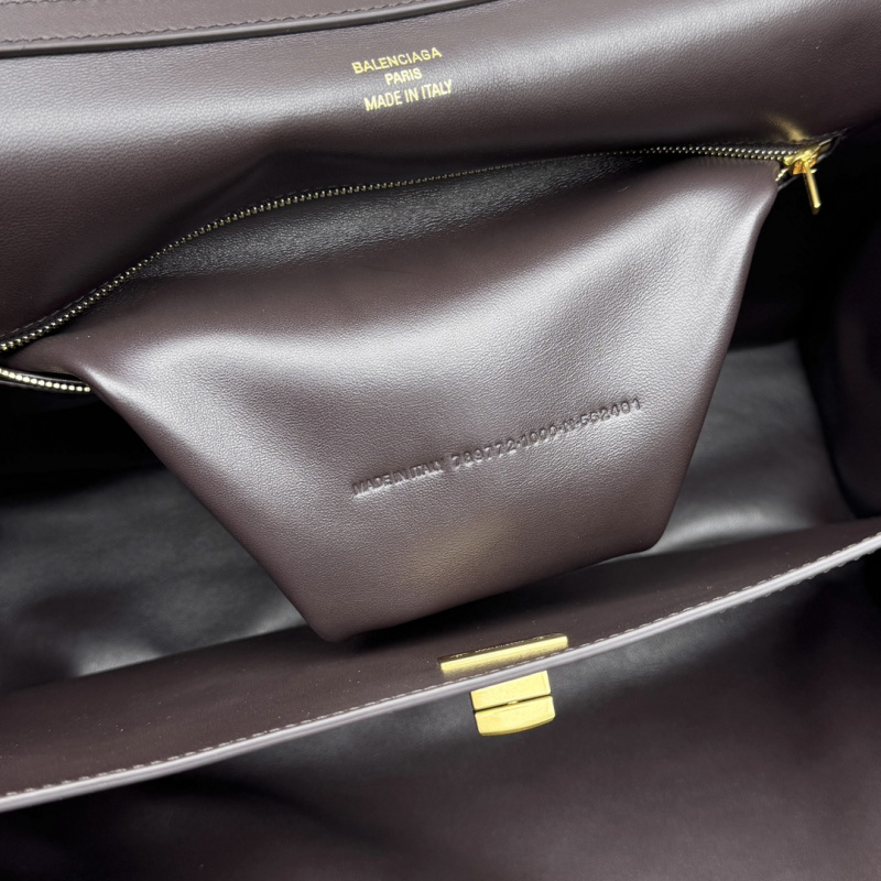 0474d62ae22b048bedfce9ecb3be2ae7_1762399382_3575.jpg 0474d62ae22b048bedfce9ecb3be2ae7_1762399382_3575.jpg