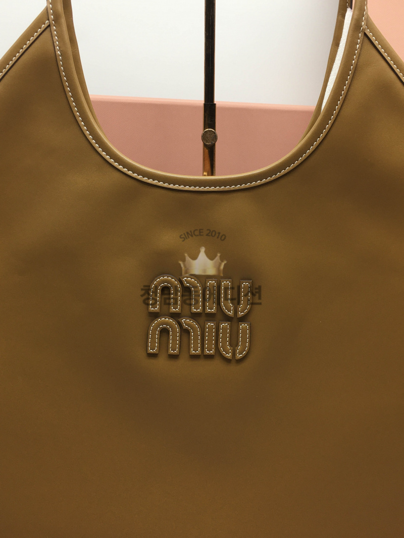 0aac2945427d161ef5ac1d10a15e0fe0_1764053898_1806.jpg 0aac2945427d161ef5ac1d10a15e0fe0_1764053898_1806.jpg