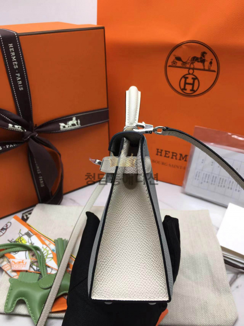 1aba3d5c727f628779578cf0042f1322_1763106481_2316.jpg 1aba3d5c727f628779578cf0042f1322_1763106481_2316.jpg