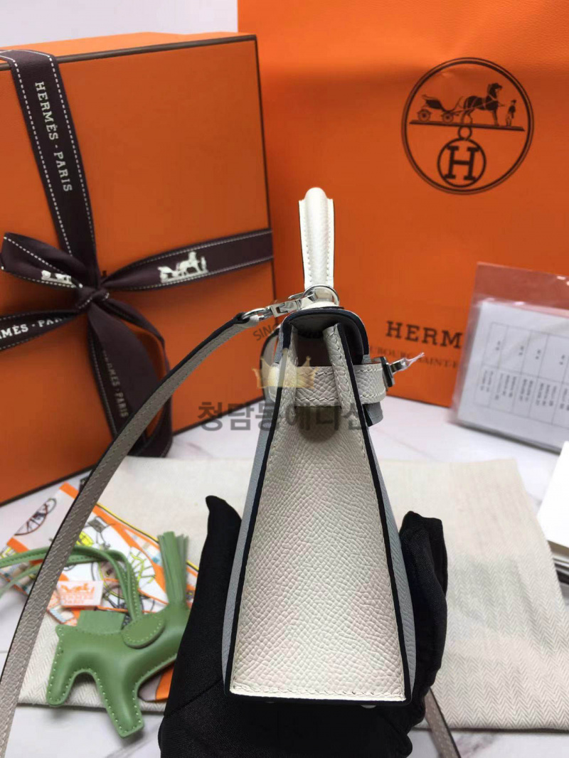 1aba3d5c727f628779578cf0042f1322_1763106481_5619.jpg 1aba3d5c727f628779578cf0042f1322_1763106481_5619.jpg