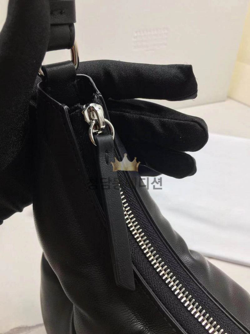 1aba3d5c727f628779578cf0042f1322_1763114611_7689.jpg 1aba3d5c727f628779578cf0042f1322_1763114611_7689.jpg