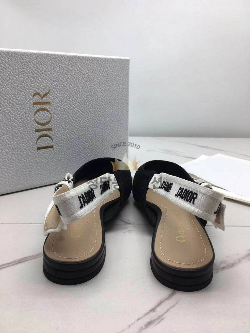 584438ded2a3801df55dd57d464280c8_1762318567_2794.jpg 584438ded2a3801df55dd57d464280c8_1762318567_2794.jpg