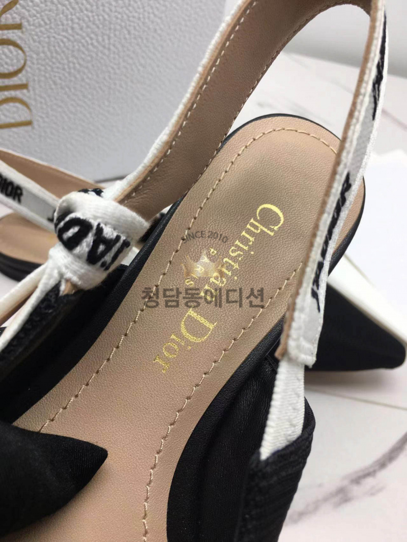 584438ded2a3801df55dd57d464280c8_1762318569_1921.jpg 584438ded2a3801df55dd57d464280c8_1762318569_1921.jpg