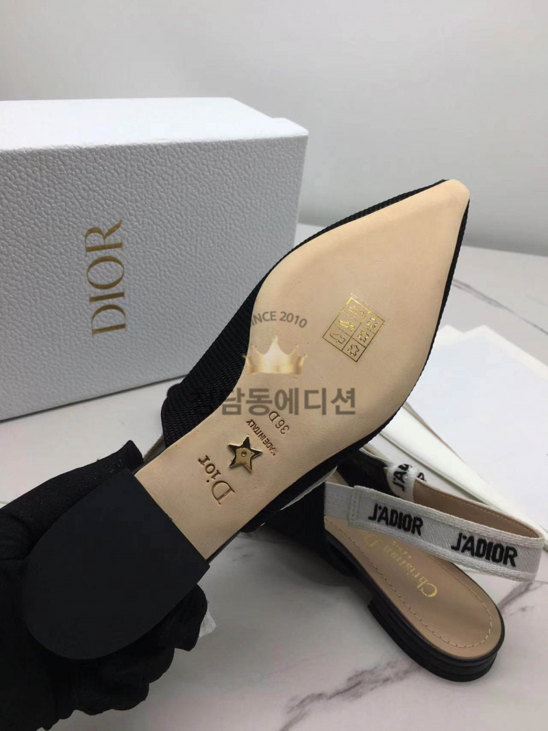 584438ded2a3801df55dd57d464280c8_1762318569_9184.jpg 584438ded2a3801df55dd57d464280c8_1762318569_9184.jpg