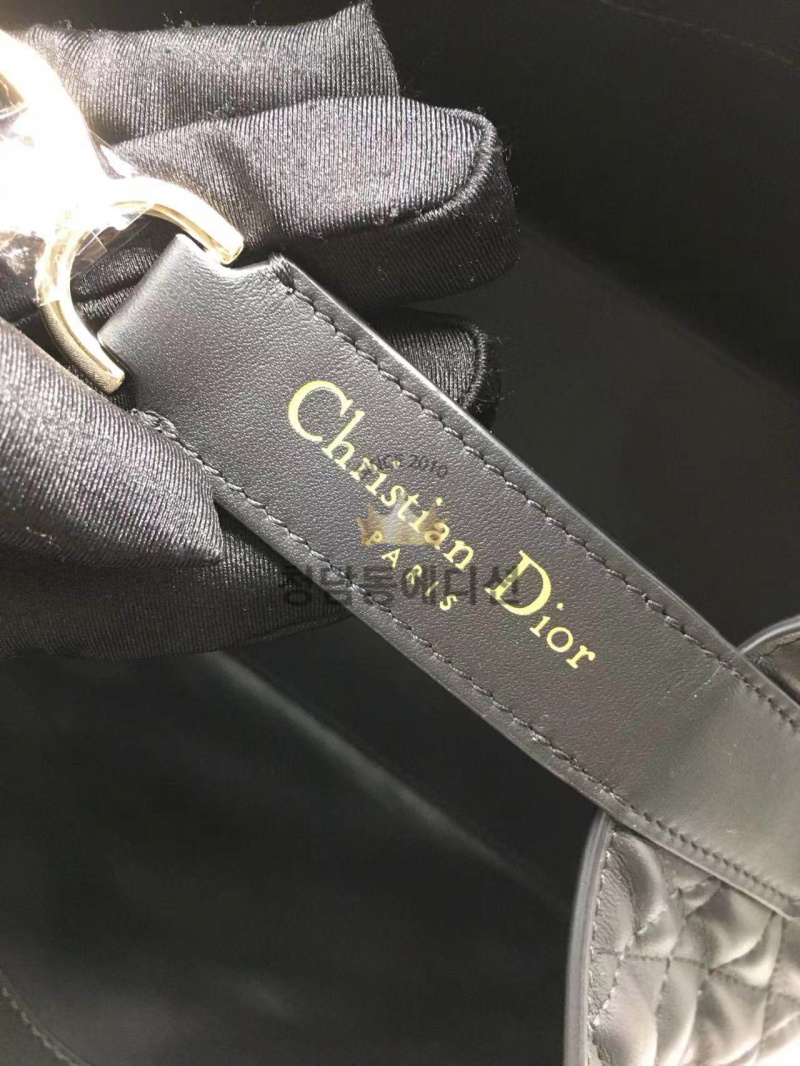 5a2e88007d93ef94fc2c83596d6ee9d0_1763435069_4685.jpg 5a2e88007d93ef94fc2c83596d6ee9d0_1763435069_4685.jpg