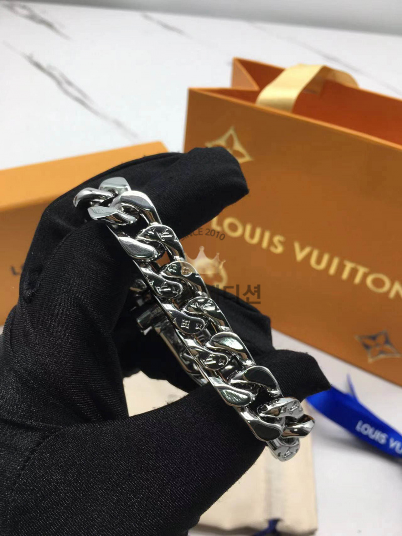 5f3e94b1b23aa8febc40d850de27be42_1762245899_5875.jpg 5f3e94b1b23aa8febc40d850de27be42_1762245899_5875.jpg