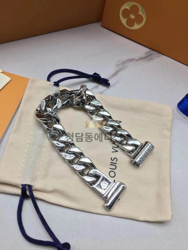 5f3e94b1b23aa8febc40d850de27be42_1762245902_8656.jpg 5f3e94b1b23aa8febc40d850de27be42_1762245902_8656.jpg