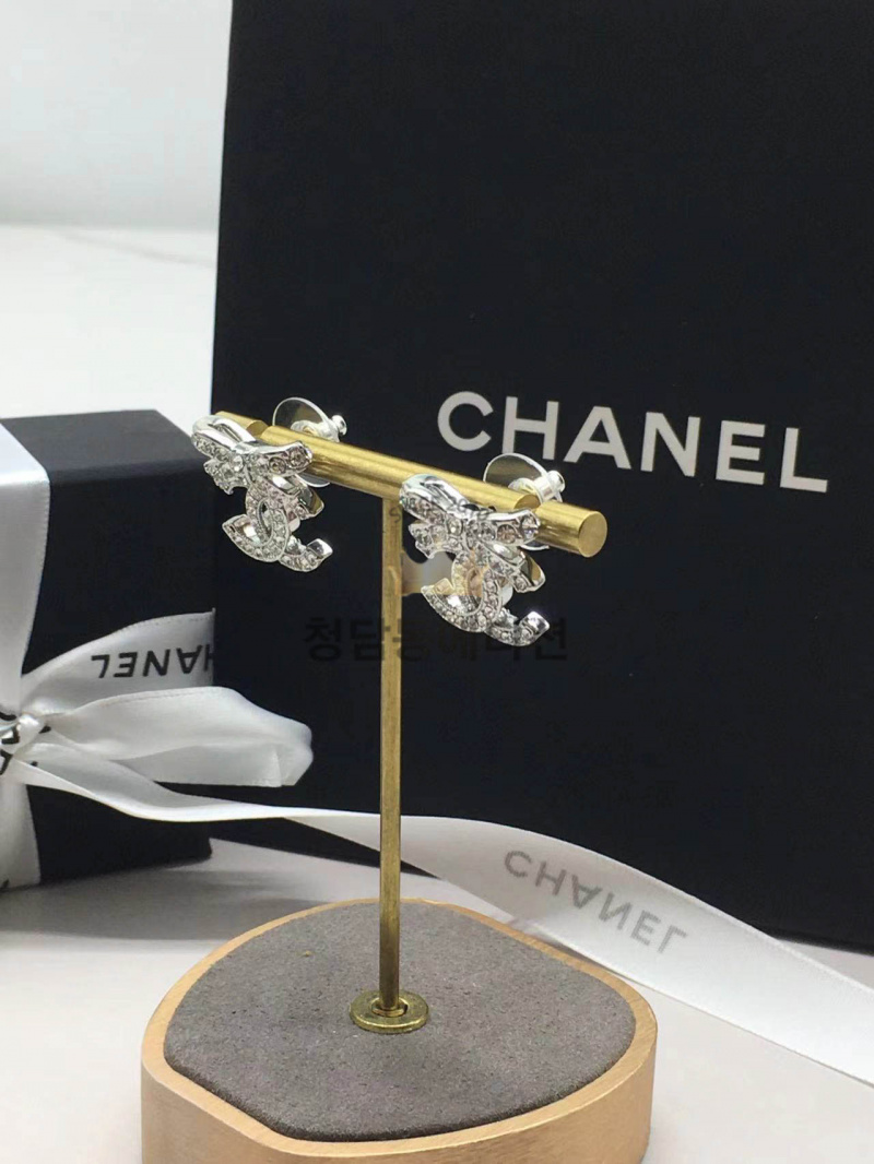 5f3e94b1b23aa8febc40d850de27be42_1762246272_5602.jpg 5f3e94b1b23aa8febc40d850de27be42_1762246272_5602.jpg