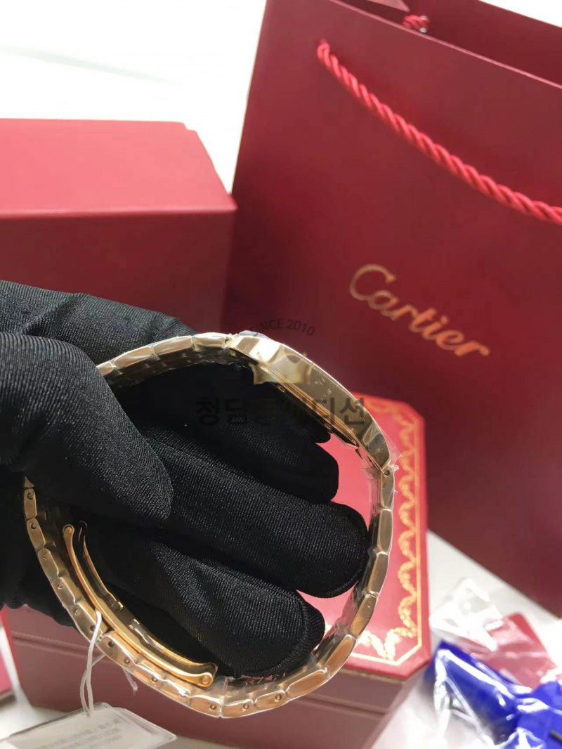 a871c74bd37a6caa28d424a430d8d29f_1762921221_4049.jpg a871c74bd37a6caa28d424a430d8d29f_1762921221_4049.jpg