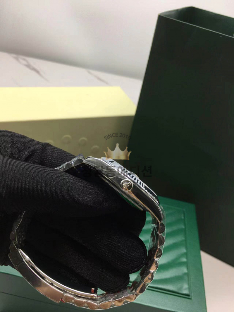 a871c74bd37a6caa28d424a430d8d29f_1762922337_5611.jpg a871c74bd37a6caa28d424a430d8d29f_1762922337_5611.jpg