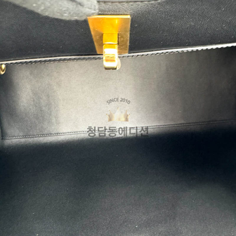 aa37ede3e521080d7ea49408d4345597_1764229288_0366.jpg aa37ede3e521080d7ea49408d4345597_1764229288_0366.jpg