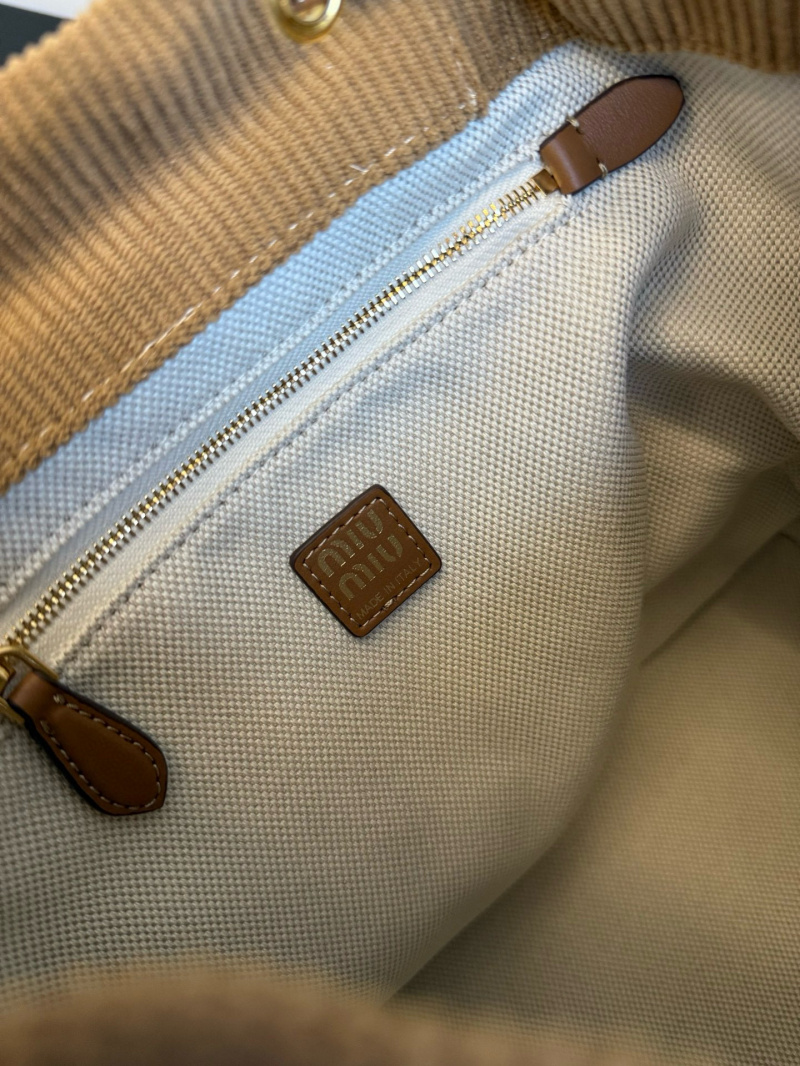 aa5055cbbb23ced500d0abf801d299ce_1764123129_7291.jpg aa5055cbbb23ced500d0abf801d299ce_1764123129_7291.jpg