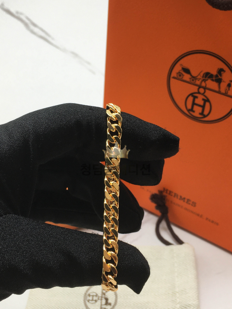 aa5055cbbb23ced500d0abf801d299ce_1764145961_8297.jpg aa5055cbbb23ced500d0abf801d299ce_1764145961_8297.jpg