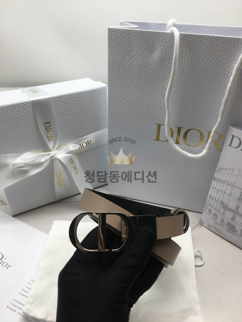 aa5055cbbb23ced500d0abf801d299ce_1764146956_4657.jpg aa5055cbbb23ced500d0abf801d299ce_1764146956_4657.jpg