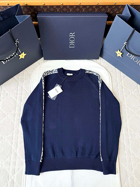 c6686843544da7499bef7f4f7654208f_1762309967_4955.jpg c6686843544da7499bef7f4f7654208f_1762309967_4955.jpg