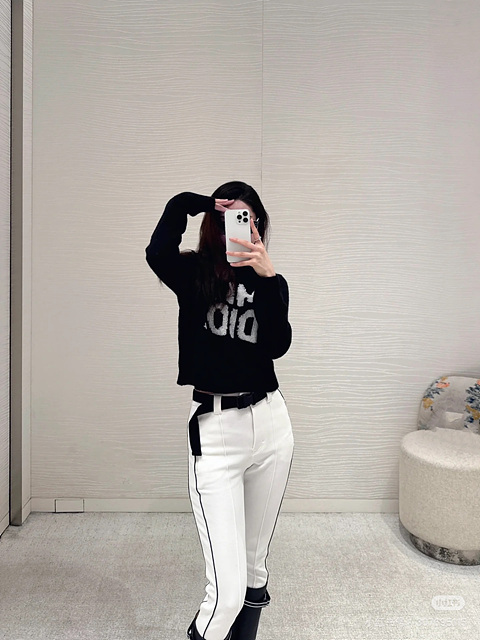 c6686843544da7499bef7f4f7654208f_1762310699_2466.jpg c6686843544da7499bef7f4f7654208f_1762310699_2466.jpg