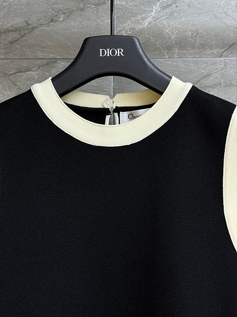 c6686843544da7499bef7f4f7654208f_1762311237_5663.jpg c6686843544da7499bef7f4f7654208f_1762311237_5663.jpg