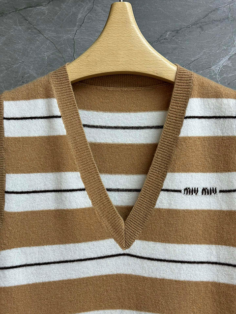 c6686843544da7499bef7f4f7654208f_1762314877_9021.jpg c6686843544da7499bef7f4f7654208f_1762314877_9021.jpg