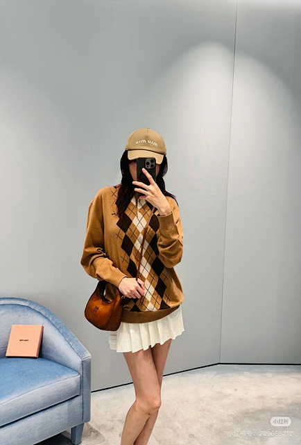 c6686843544da7499bef7f4f7654208f_1762315337_7291.jpg c6686843544da7499bef7f4f7654208f_1762315337_7291.jpg