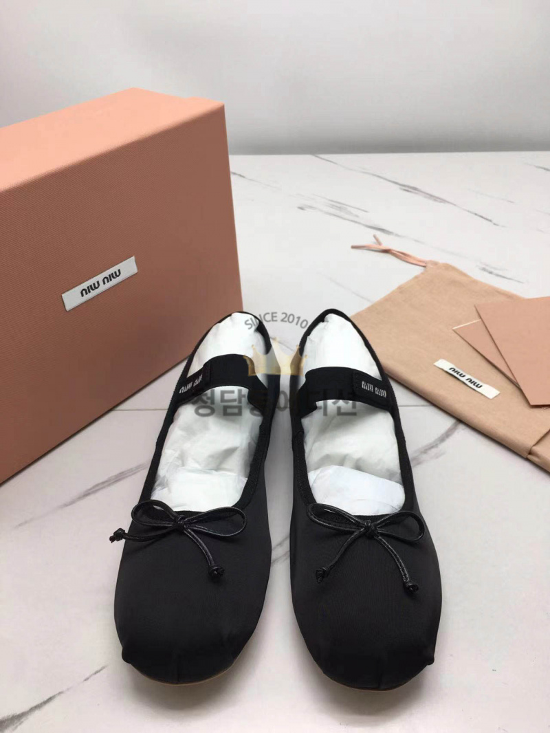 d24547d646d1027f8ee429eaf9558aa7_1763020840_5278.jpg d24547d646d1027f8ee429eaf9558aa7_1763020840_5278.jpg