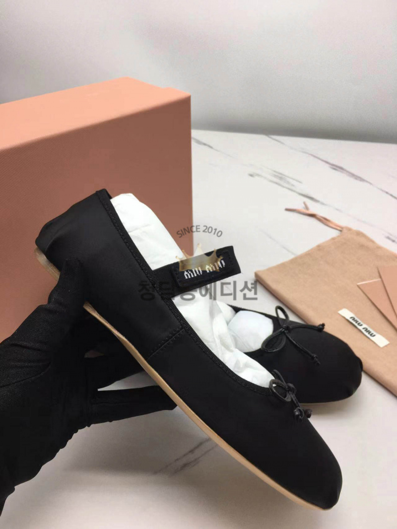 d24547d646d1027f8ee429eaf9558aa7_1763020841_3638.jpg d24547d646d1027f8ee429eaf9558aa7_1763020841_3638.jpg