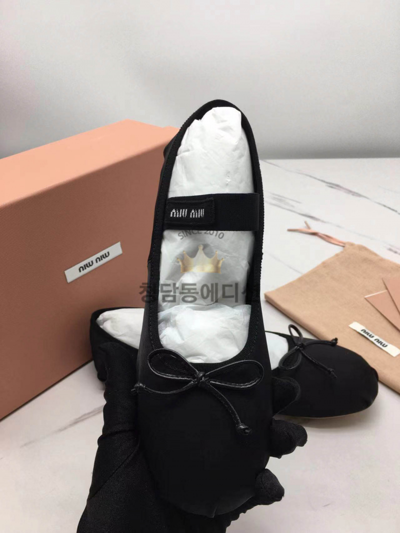 d24547d646d1027f8ee429eaf9558aa7_1763020842_0322.jpg d24547d646d1027f8ee429eaf9558aa7_1763020842_0322.jpg