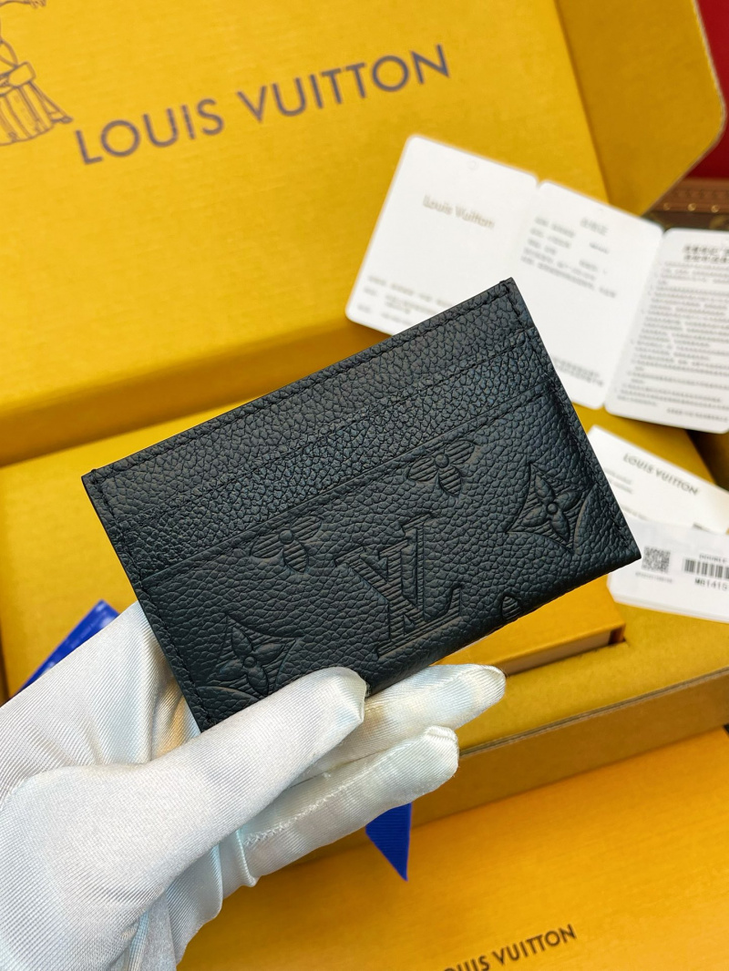 e8fac4bc1ed64e941b06c953de7daa5e_1762850056_3943.jpg e8fac4bc1ed64e941b06c953de7daa5e_1762850056_3943.jpg