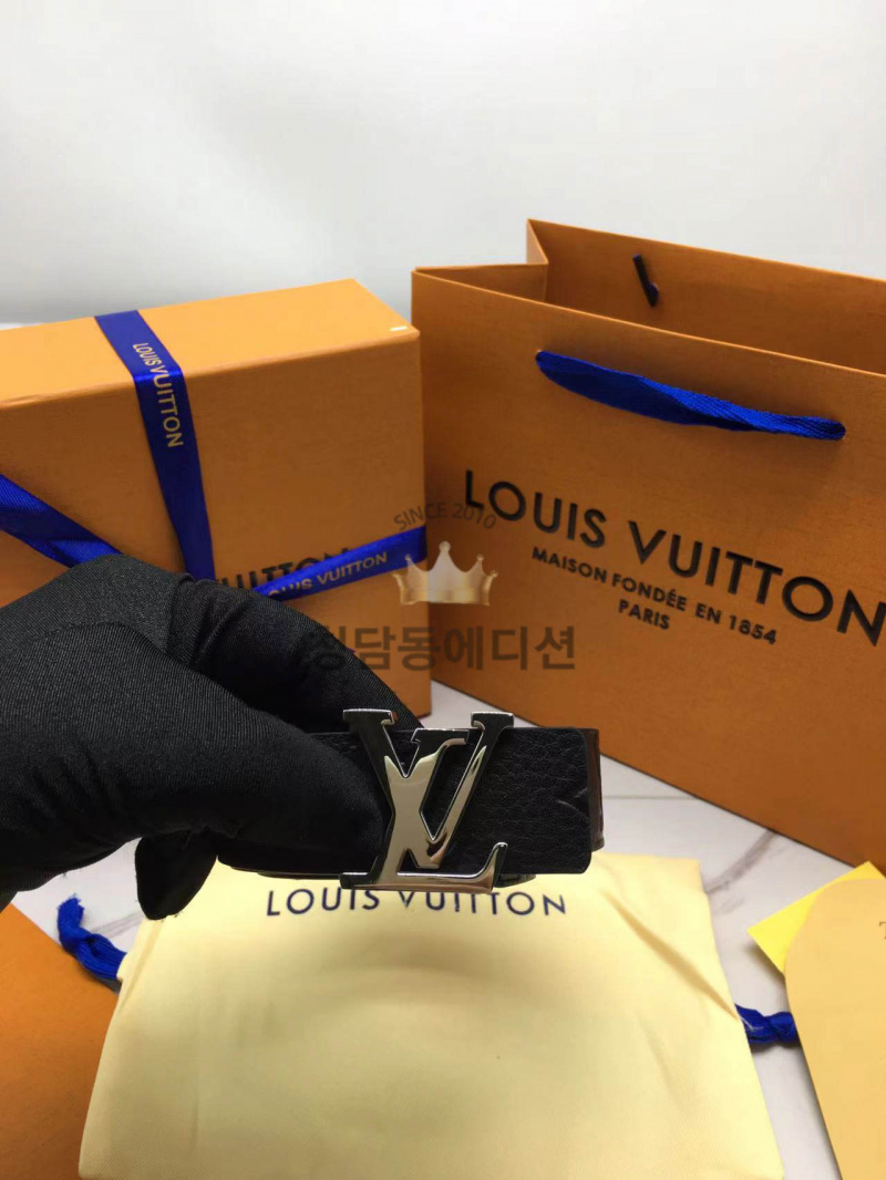 e8fac4bc1ed64e941b06c953de7daa5e_1762854946_2849.jpg e8fac4bc1ed64e941b06c953de7daa5e_1762854946_2849.jpg