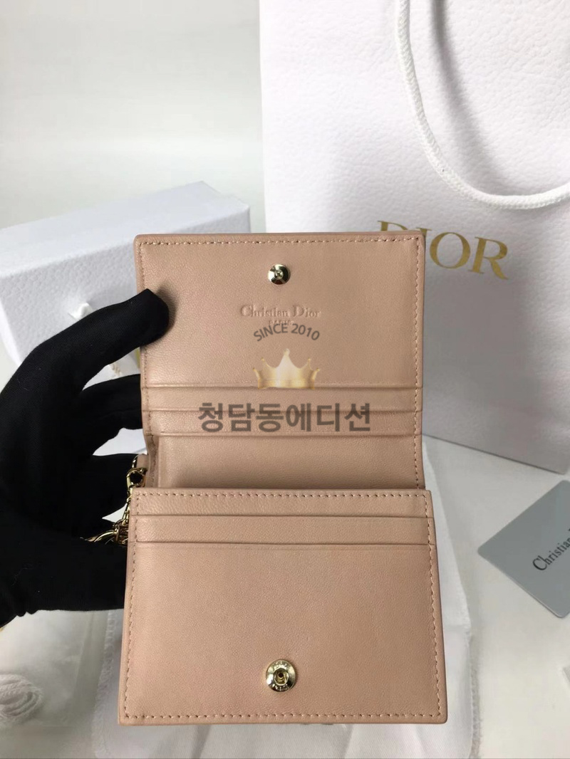 0f9a642512ccc6b95f1832ea714655ab_1765256639_1991.jpg 0f9a642512ccc6b95f1832ea714655ab_1765256639_1991.jpg