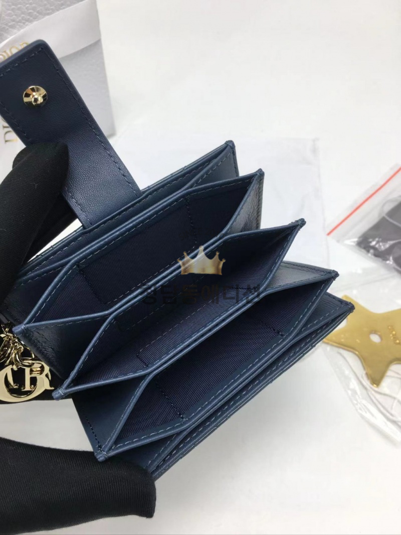 0f9a642512ccc6b95f1832ea714655ab_1765258902_4629.jpg 0f9a642512ccc6b95f1832ea714655ab_1765258902_4629.jpg