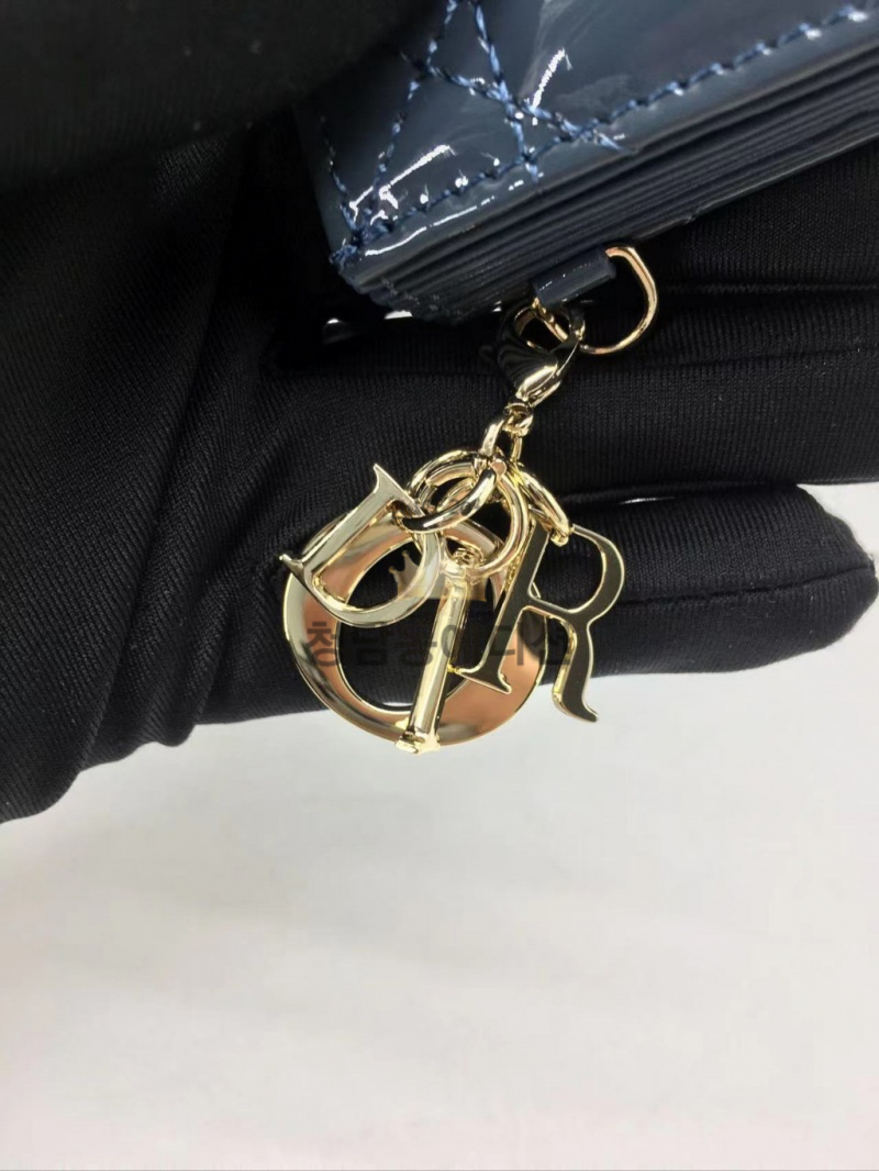 0f9a642512ccc6b95f1832ea714655ab_1765258903_9984.jpg 0f9a642512ccc6b95f1832ea714655ab_1765258903_9984.jpg