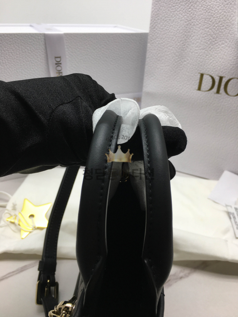 0f9f4978c7bc5dadc0476b95a12db5c4_1765876353_5713.jpg 0f9f4978c7bc5dadc0476b95a12db5c4_1765876353_5713.jpg