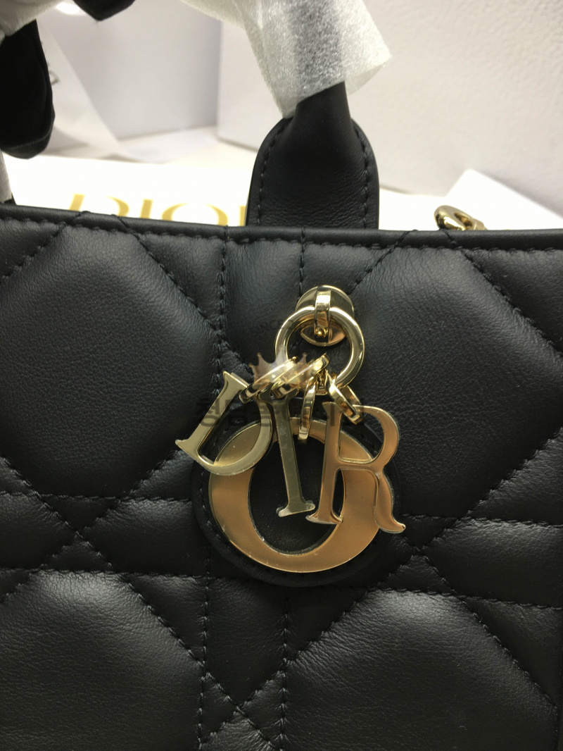 0f9f4978c7bc5dadc0476b95a12db5c4_1765876357_9649.jpg 0f9f4978c7bc5dadc0476b95a12db5c4_1765876357_9649.jpg