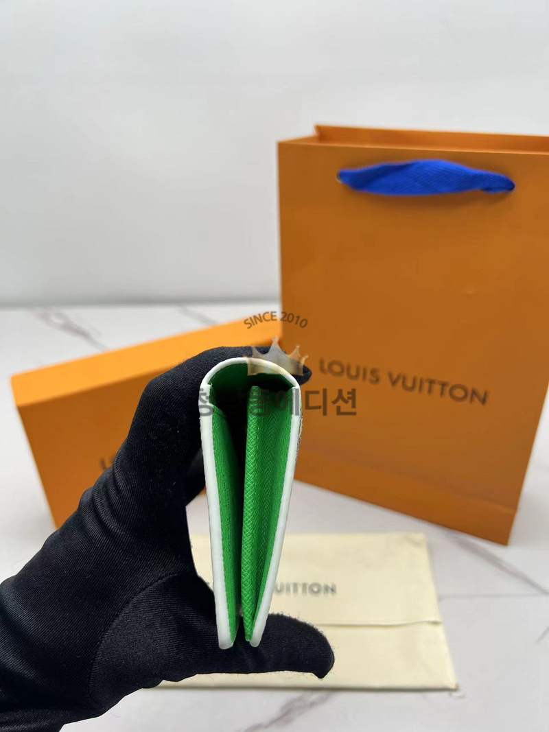 1ecc8a9a890485fc9f8fcd5586d8c5af_1766399973_7547.jpg 1ecc8a9a890485fc9f8fcd5586d8c5af_1766399973_7547.jpg