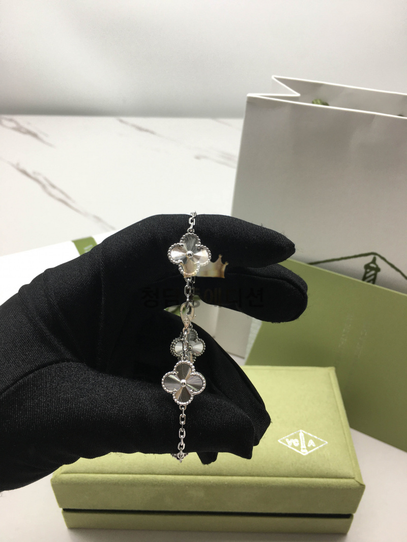 27700ffdccbe15cf0a7b85b1c8a9f6eb_1765532389_6369.jpg 27700ffdccbe15cf0a7b85b1c8a9f6eb_1765532389_6369.jpg