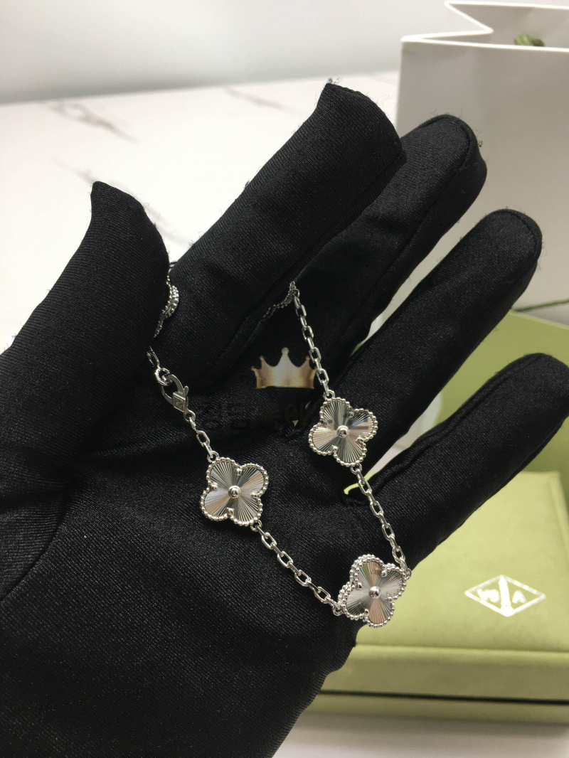 27700ffdccbe15cf0a7b85b1c8a9f6eb_1765532391_9593.jpg 27700ffdccbe15cf0a7b85b1c8a9f6eb_1765532391_9593.jpg