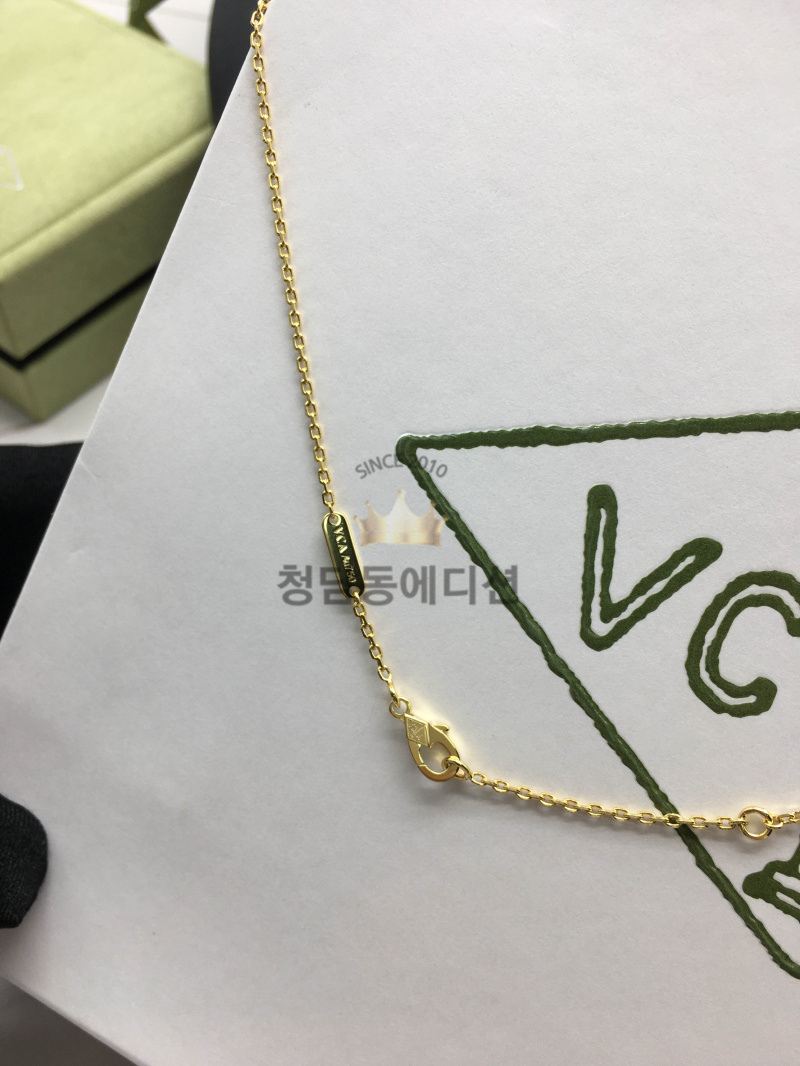 27700ffdccbe15cf0a7b85b1c8a9f6eb_1765532483_8272.jpg 27700ffdccbe15cf0a7b85b1c8a9f6eb_1765532483_8272.jpg