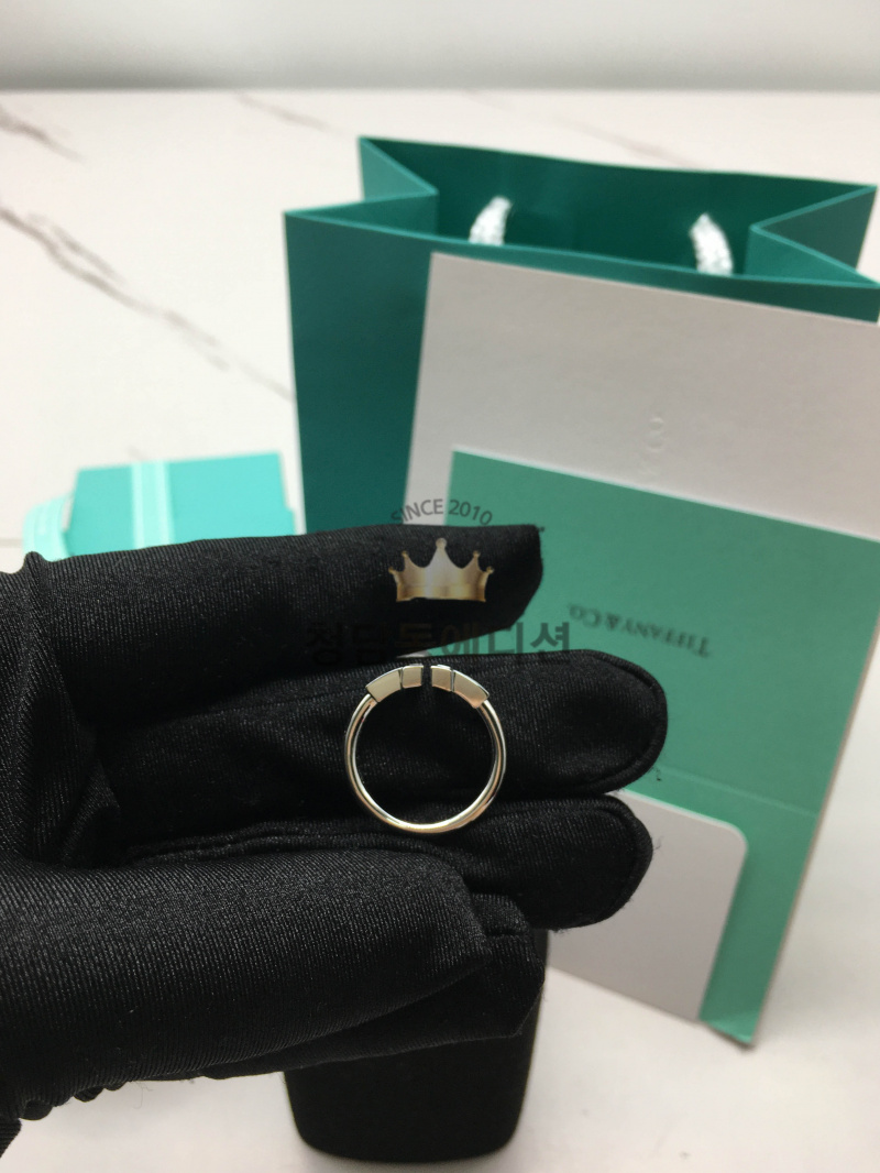 27700ffdccbe15cf0a7b85b1c8a9f6eb_1765532760_4217.jpg 27700ffdccbe15cf0a7b85b1c8a9f6eb_1765532760_4217.jpg