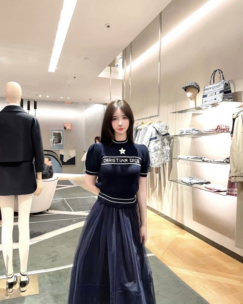 430246f21bfb8dce3cb7bfbc2d743b0f_1765334073_2845.jpg 430246f21bfb8dce3cb7bfbc2d743b0f_1765334073_2845.jpg